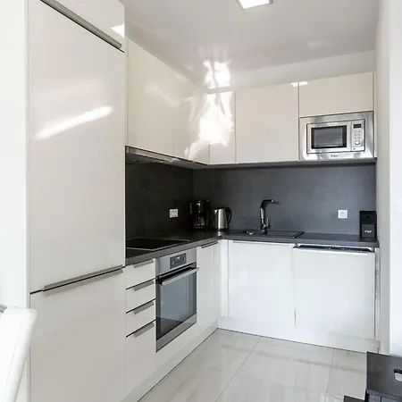 Ferienwohnung Fur 4 Personen Ca 35 Qm In Medulin, Istrien Sudkuste Von Istrien - B58547 Appartement *
